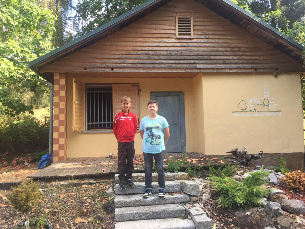 85cc0c5b-6433-411a-929b-252927b81232