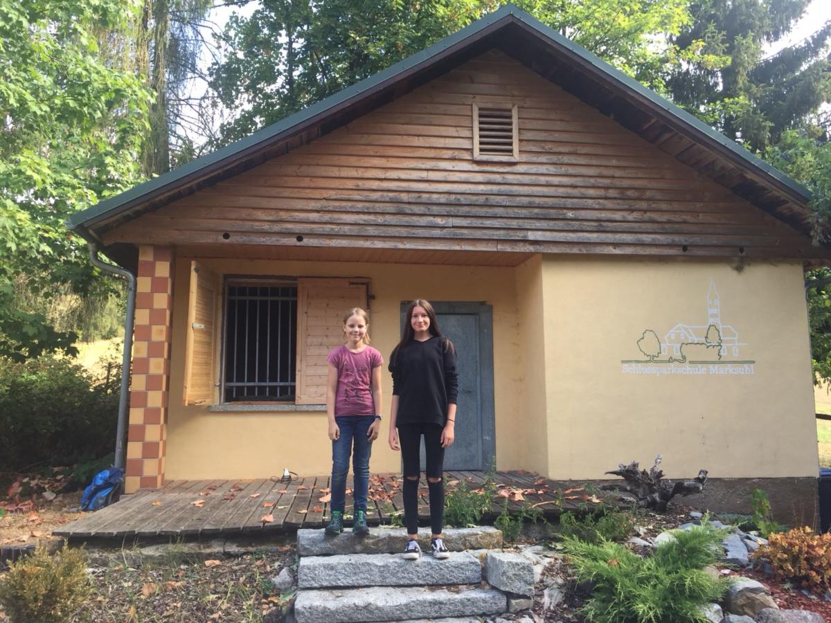 eb1bf283-c429-4d15-8f52-d3e2e2b42b9b